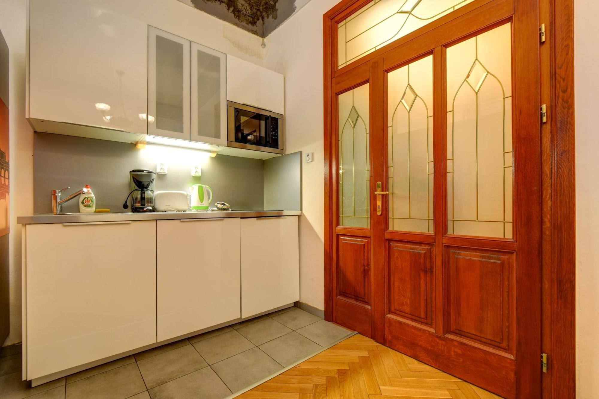 Historic Centre Apartments VIII プラハ エクステリア 写真